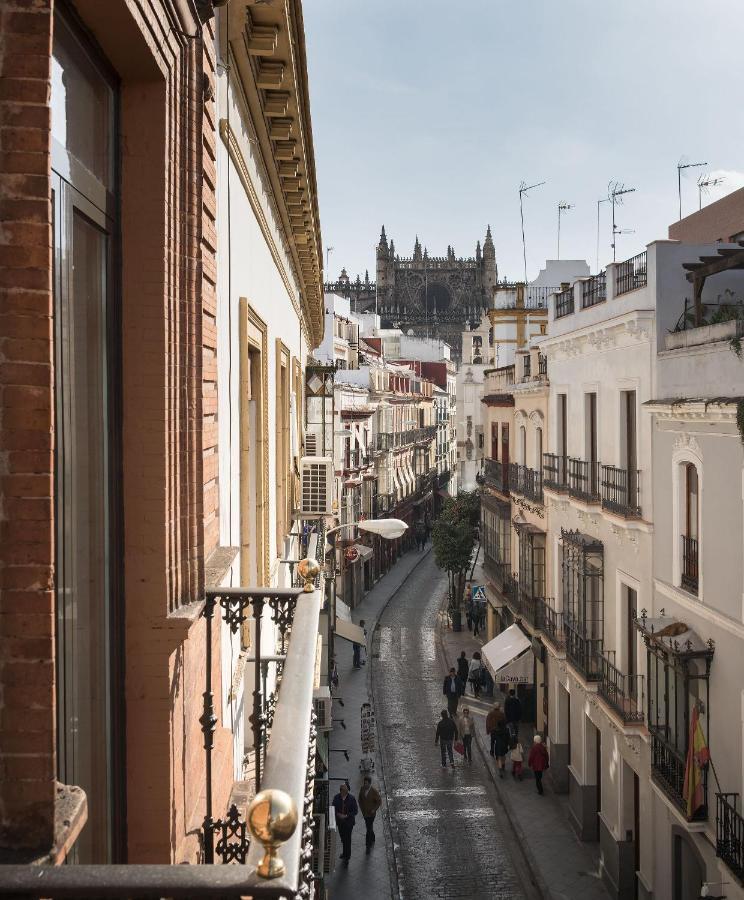 Puerta Catedral Holiday Suites Sevilla Eksteriør bilde