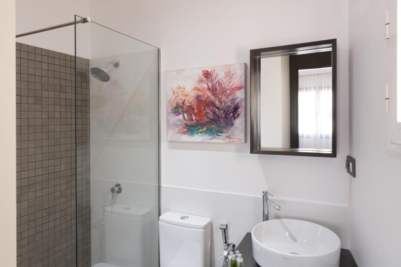 Puerta Catedral Holiday Suites Sevilla Eksteriør bilde