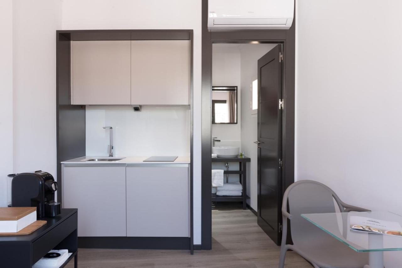Puerta Catedral Holiday Suites Sevilla Eksteriør bilde